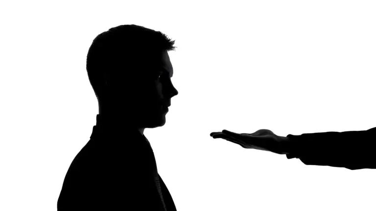 Review Extortion: What To Do When Someone Demands Payment To Remove Reviews